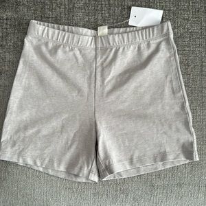 NWT JCuts lightly colored grey dress shorts